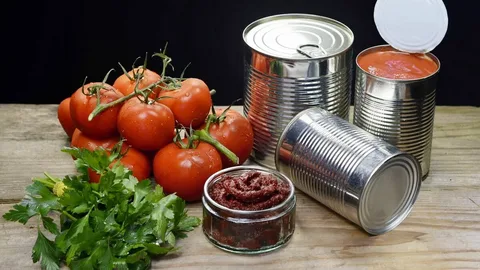 تصویر 4 از رب گوجه صنعتی ستاره دخت  + تازه و خوش‌ رنگ با کیفیت عالی